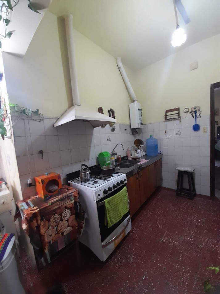 B° VILLA ADELA: VENDO HERMOSA CASA DE 2 DORMITORIOS A 2 CUADRAS RUTA 20