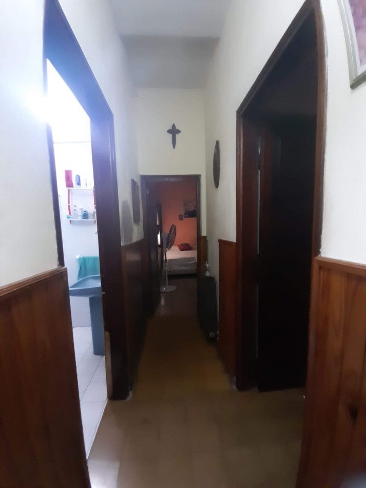 B° VILLA ADELA: VENDO HERMOSA CASA DE 2 DORMITORIOS A 2 CUADRAS RUTA 20