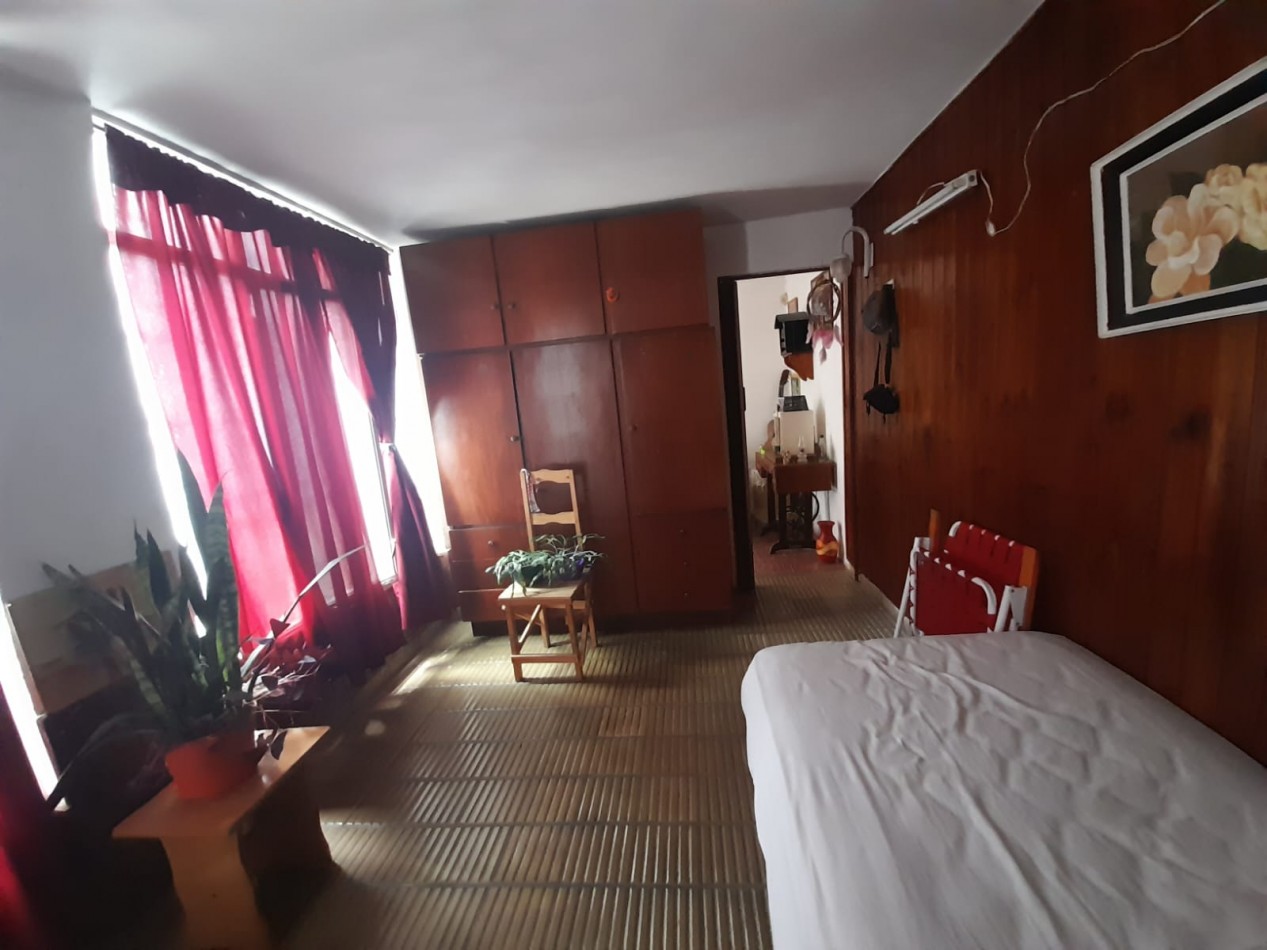 B° VILLA ADELA: VENDO HERMOSA CASA DE 2 DORMITORIOS A 2 CUADRAS RUTA 20