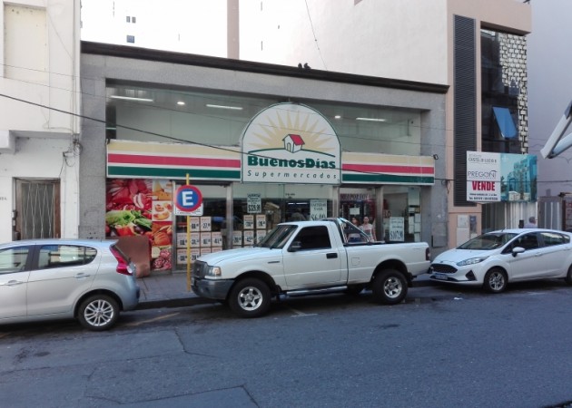 CENTRO: VENDO DEPTO DE 1 DORMITORIO (INTERNO), ENTRE CAÑADA Y FRAGUEIRO (FRENTE SUPER BUENOS DIAS).