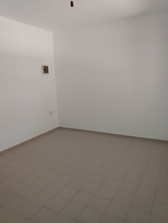 B° VILLA ADELA: ALQUILO DEPTO PB INTERNO DE DOS DORMITORIOS SOBRE PETTIROSSI