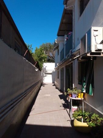 B° VILLA ADELA: ALQUILO DEPTO PB INTERNO DE DOS DORMITORIOS SOBRE PETTIROSSI