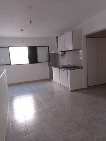 B° ROSEDAL: ALQUILO HERMOSO DEPTO PA DE DOS DORMITORIOS