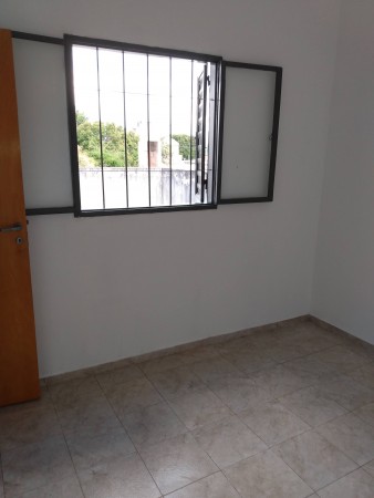 B° ROSEDAL: ALQUILO HERMOSO DEPTO PA DE DOS DORMITORIOS
