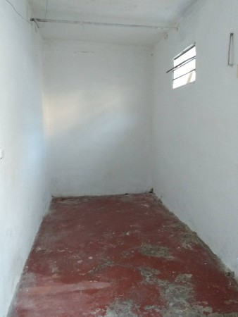 B° MATIENZO: ALQUILO CASA INTERNO DE DOS DORMITORIOS CON COCHERA