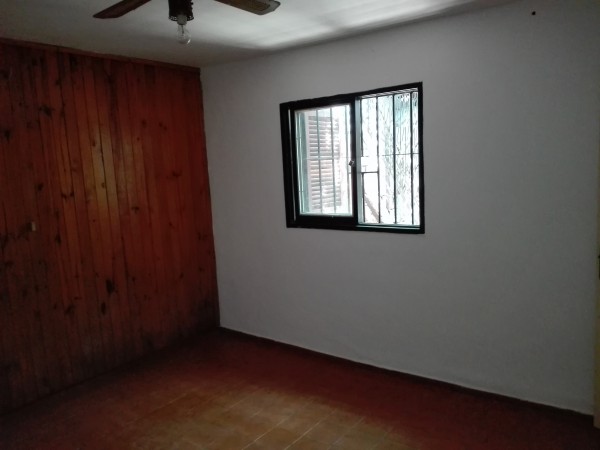 B° ESTACION FLORES: ALQUILO HERMOSA CASA INTERNA DE DOS DORMITORIOS CON PATIO