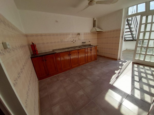 B° ROSEDAL: ALQUILO CASA DE 3 DORMITORIOS CON GARAJE
