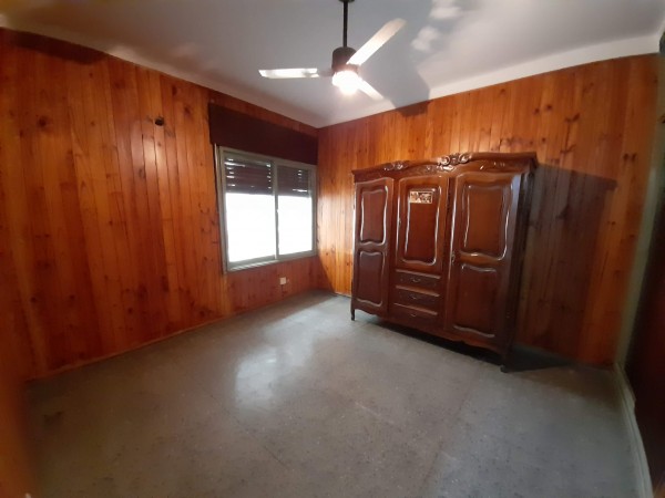 Bo COLINAS V. SARSFIELD: ALQUILO HERMOSA CASA DE 3 DORMITORIOS, CON DEPTO INTERNO DE 1 DORMITORIO (IDEAL GERIATRICO O CONSULTORIOS)