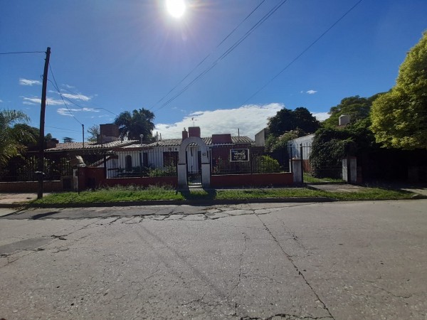 APTO CREDITO BANCOR EN MATIENZO: VENDO CASA DE 3 DORMITORIOS CON AMPLIO TERRENO