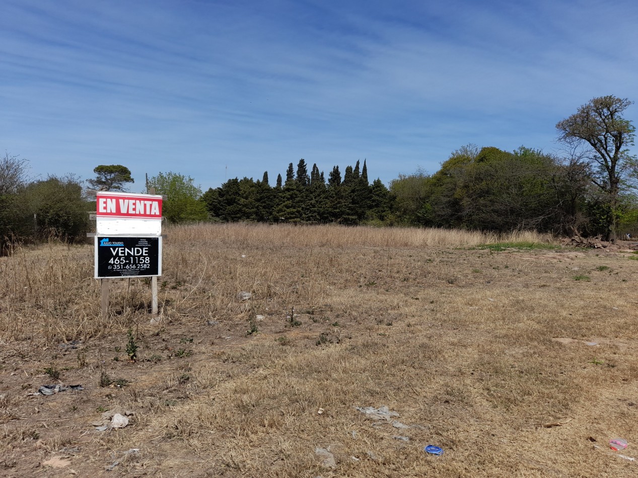 VENDO IMPORTANTE LOTE SOBRE CAMINO A COLONIA TIROLESA