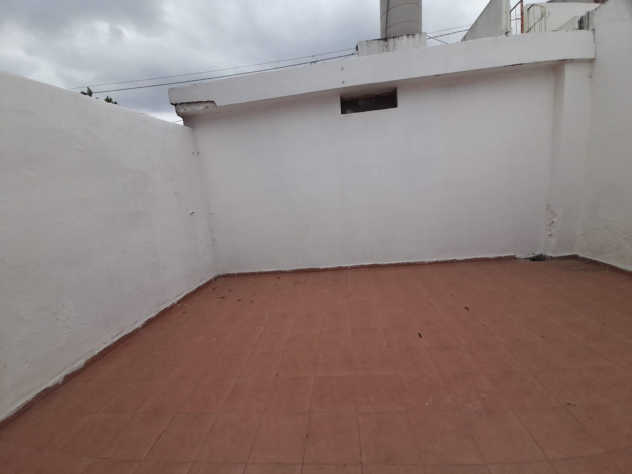 B° VILLA ADELA : ALQUILO DEPTO INTERNO DE 1 DORMITORIO (SIN GAS NATURAL)