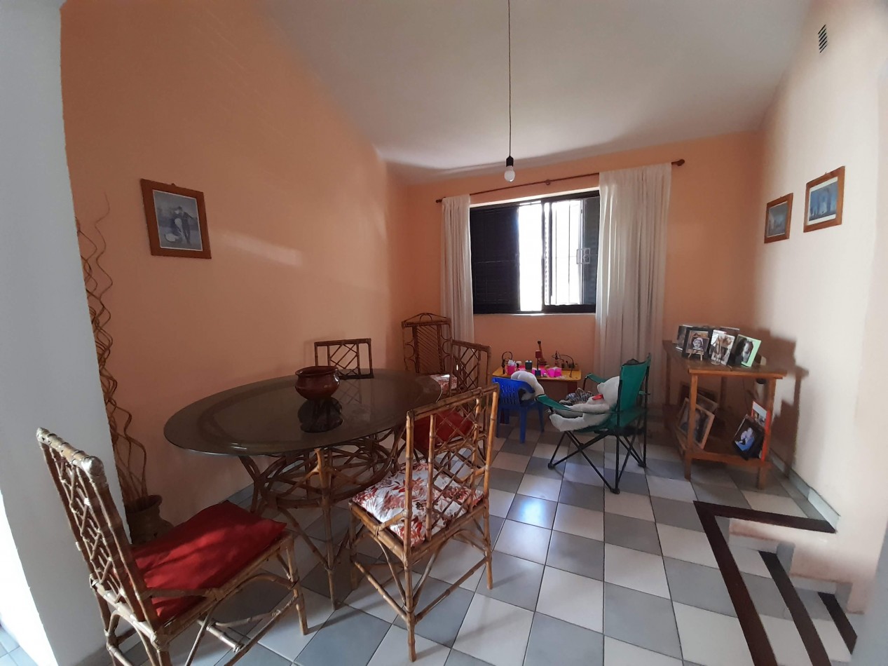 APTO CREDITO BANCOR: VENDO HERMOSA CASA DE 3 DORMITORIOS A UNA CUADRA ALA RUTA 20(DINO MALL)