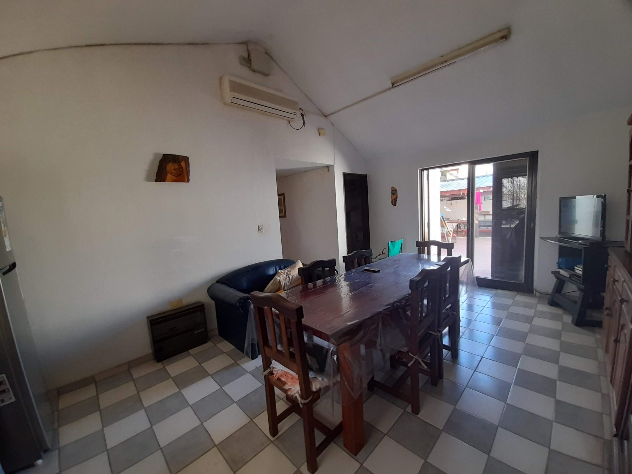 APTO CREDITO BANCOR: VENDO HERMOSA CASA DE 3 DORMITORIOS A UNA CUADRA ALA RUTA 20(DINO MALL)