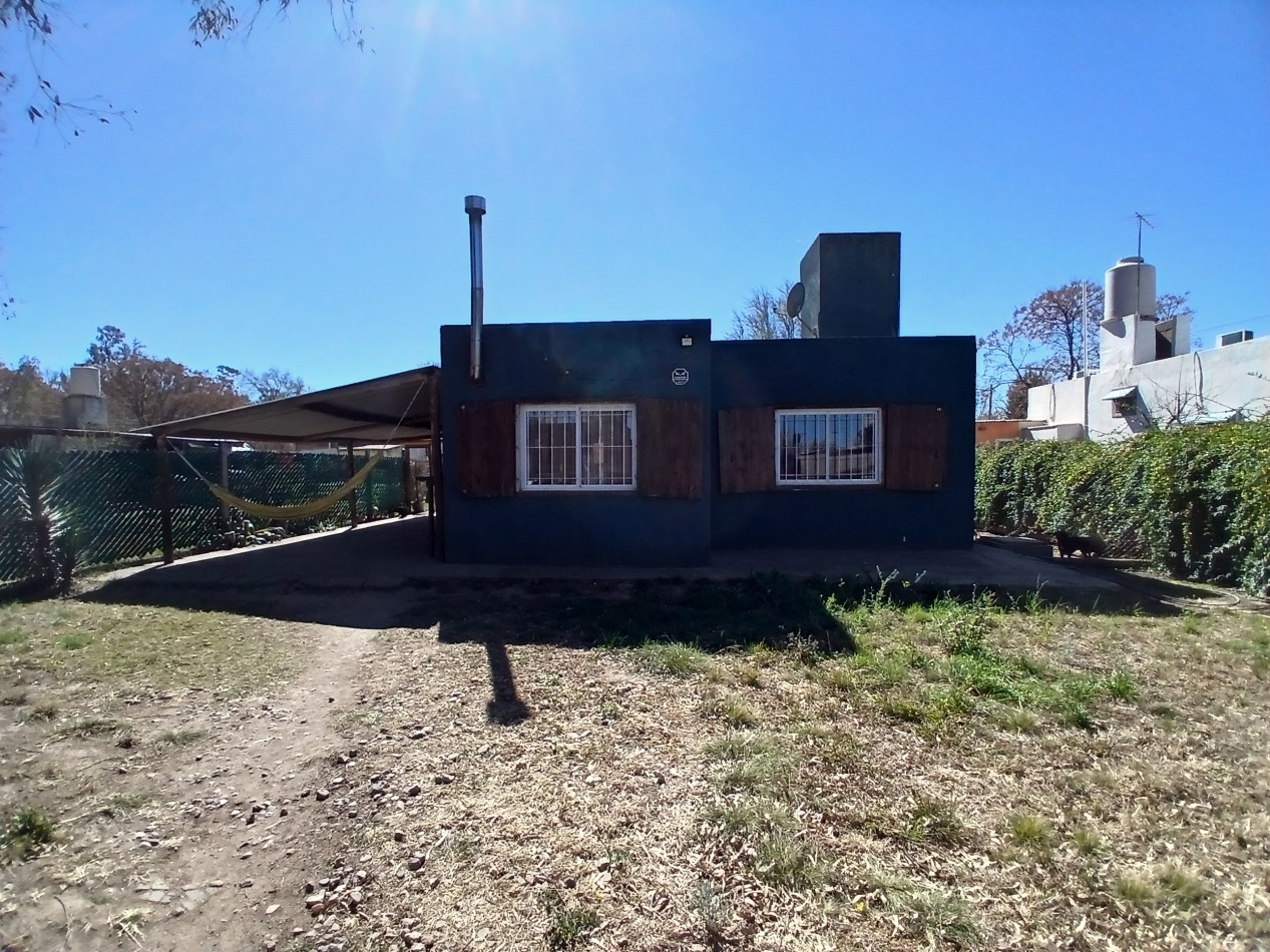 VILLA DEL PRADO: APTO CREDITO IAF/ BANCO NACION VENDO HERMOSA CASA DE 2 DORMITORIOS