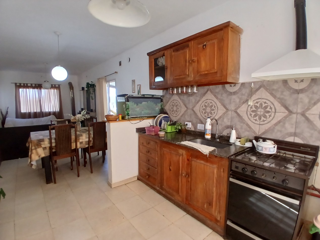 VILLA DEL PRADO: APTO CREDITO IAF/ BANCO NACION VENDO HERMOSA CASA DE 2 DORMITORIOS