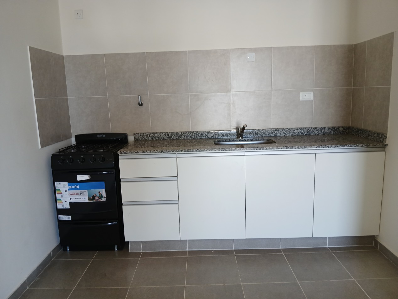 B° ALTO ALBERDI: ALQUILO AMPLIO DEPARTAMENTO DE 1 DORMITORIO "A ESTRENAR"