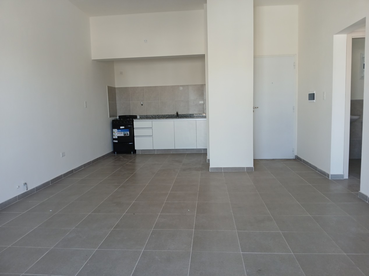 B° ALTO ALBERDI: ALQUILO AMPLIO DEPARTAMENTO DE 1 DORMITORIO "A ESTRENAR"