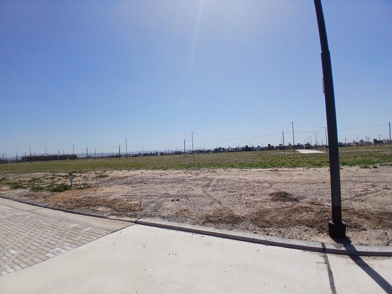 ABRAS DE MANANTIALES: VENDO LOTE DE 250 M2 CON POSESION YA ENTREGADA