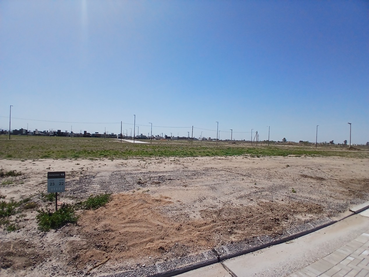 ABRAS DE MANANTIALES: VENDO LOTE DE 250 M2 CON POSESION YA ENTREGADA