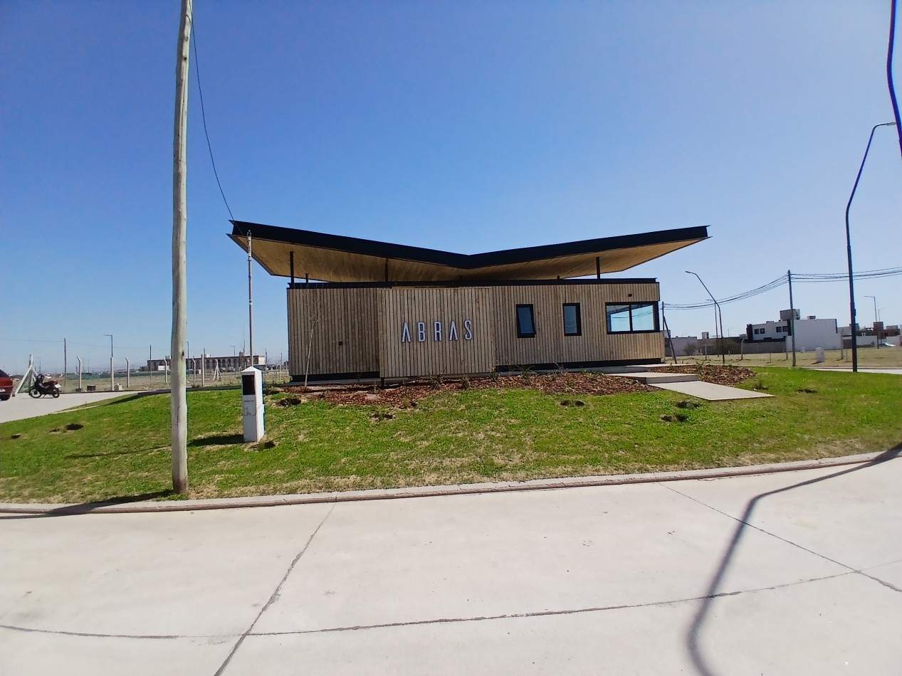 ABRAS DE MANANTIALES: VENDO LOTE DE 250 M2 CON POSESION YA ENTREGADA