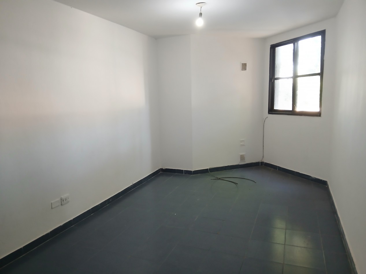 B° VILLA ADELA: ALQUILO DEPTO SENCILLO DE 3 DORMITORIOS DETRAS DEL CPC RUTA 20