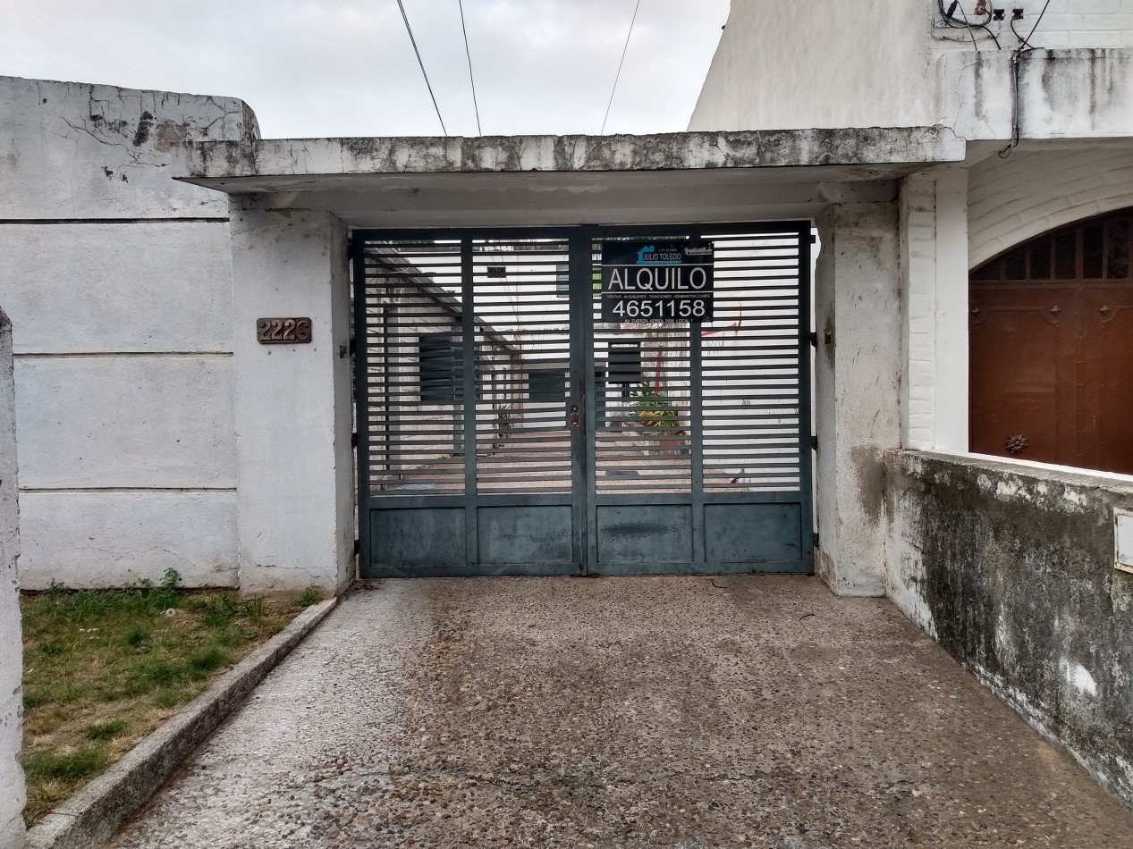 B° ROSEDAL: ALQUILO DEPTO DE 2 DORMITORIOS EN COMPLEJO CERRADO