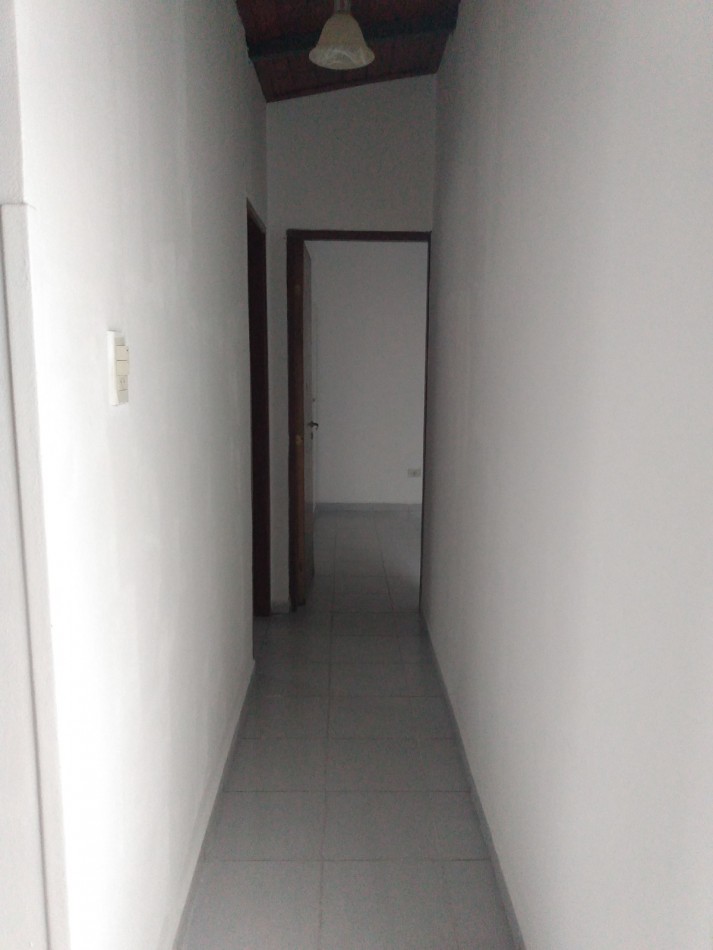 B° ROSEDAL: ALQUILO DEPTO DE 2 DORMITORIOS EN COMPLEJO CERRADO