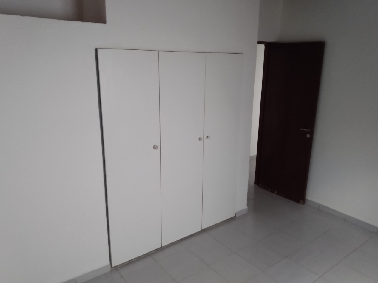 B° ROSEDAL: ALQUILO DEPTO DE 2 DORMITORIOS EN COMPLEJO CERRADO