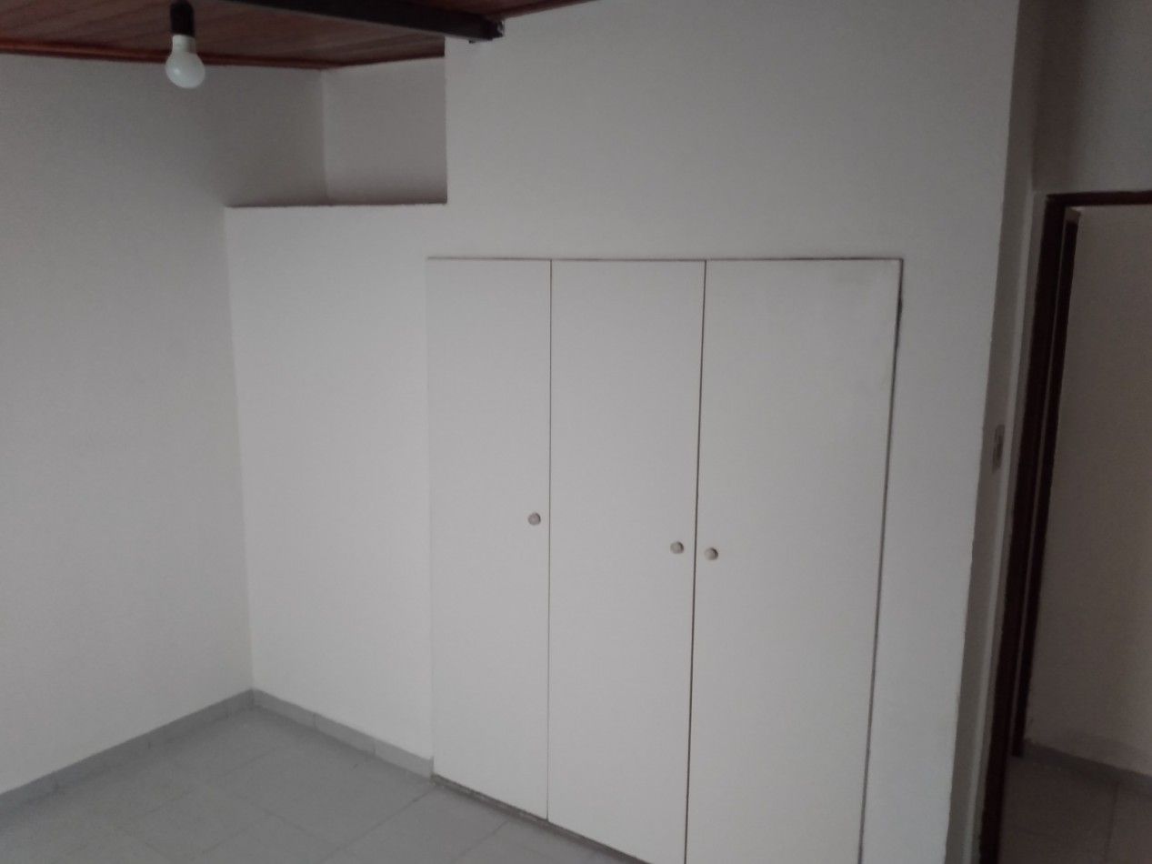 B° ROSEDAL: ALQUILO DEPTO DE 2 DORMITORIOS EN COMPLEJO CERRADO