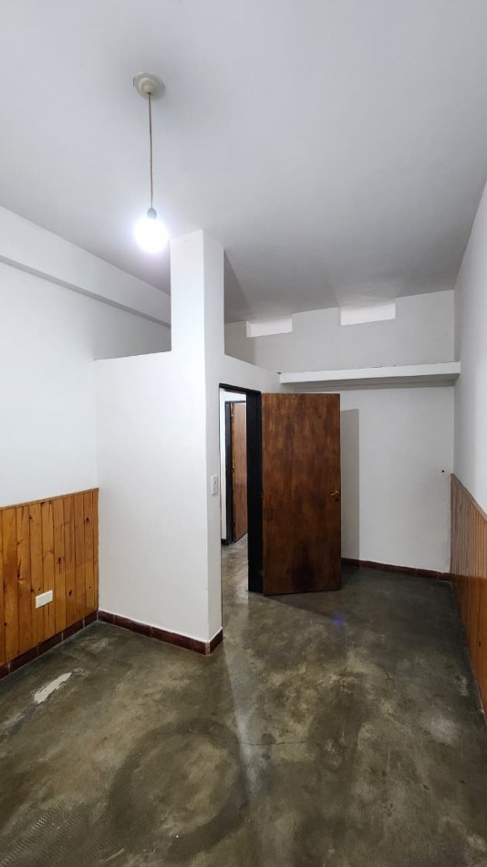 B° VILLA ADELA: ALQUILO HERMOSO DEPTO DE 1 DORMITORIO CON PATIO
