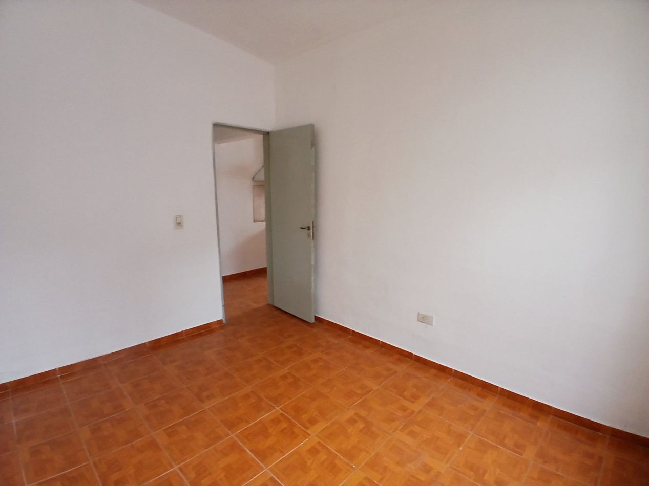 B° AMEGHINO SUR: ALQUILO DEPTO INTERNO DE 1 DORMITORIO 