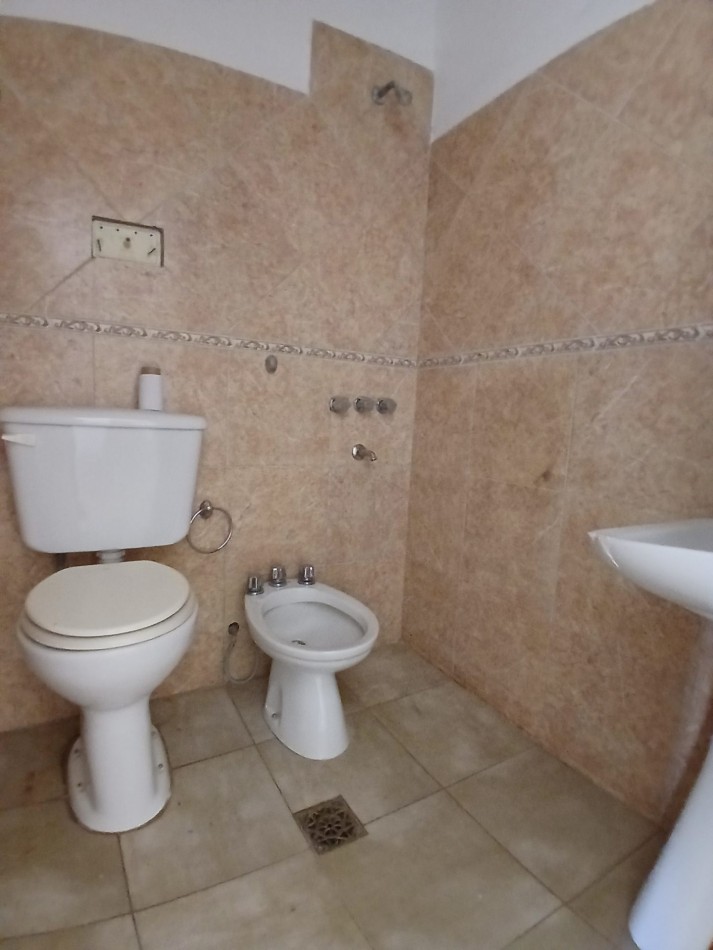 VILLA ADELA: APTA CREDITO VENDO HERMOSA CASA DE 2 DORMITORIOS A METROS RUTA 20