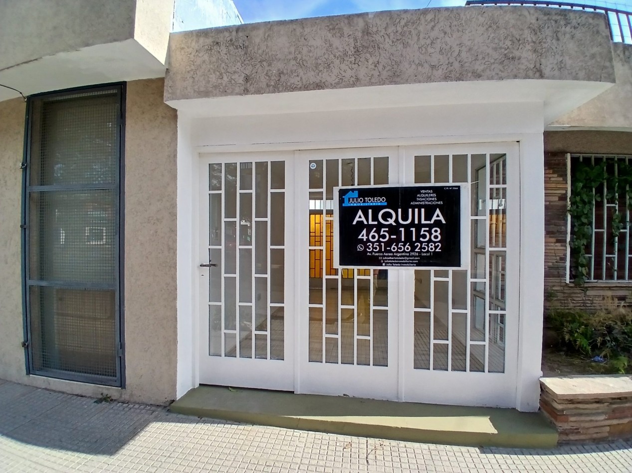 B° LOS NARANJOS: ALQUILO PEQUEÑO LOCAL A 10 METROS DE AVDA FUERZA AEREA ARGENTINA(ZONA BANCOS)