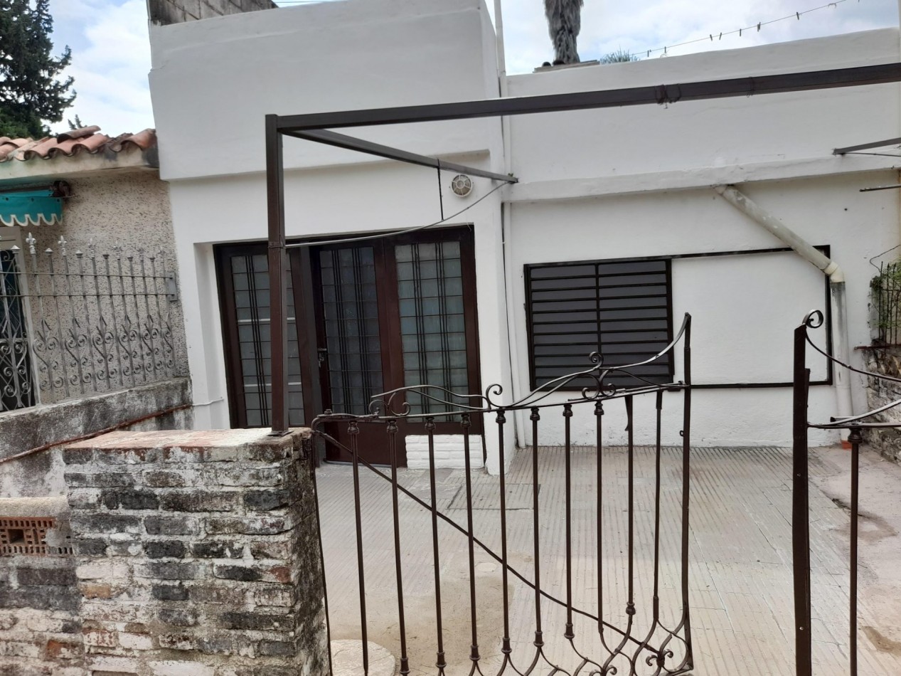 B° MATIENZO: ALQUILO DEPTO SENCILLO DE UN DORMITORIO (SIN GAS NATURAL)