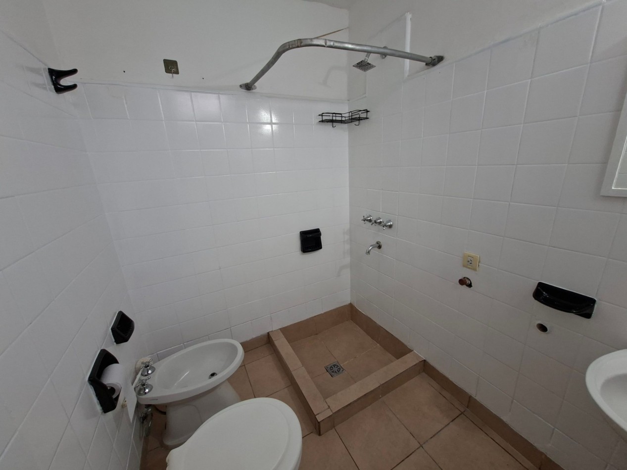 B° LOS PLATANOS: ALQUILO HERMOSO DEPTO INTERNO DE 2 DORMITORIOS (SIN COCHERA)