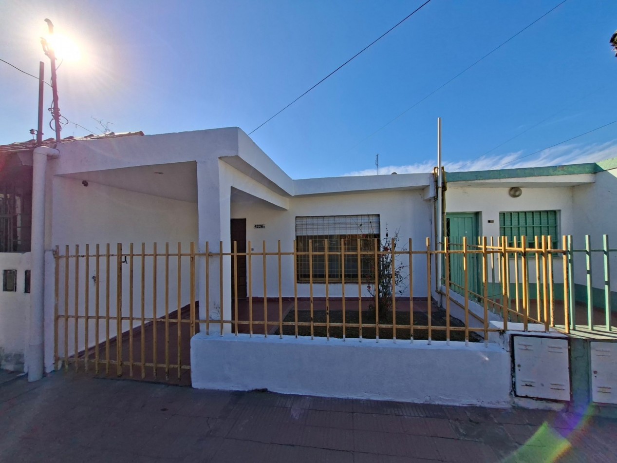 B° SAN ROQUE: ALQUILO HERMOSO DEPTO DE 1 DORMITORIO C/ DEPTO ANEXO