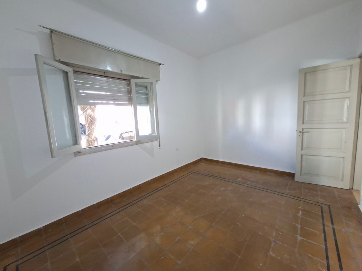 AVDA ALEM: ALQUILO CASA ESQUINA DE 3 DORMITORIOS (MEJOR ZONA)