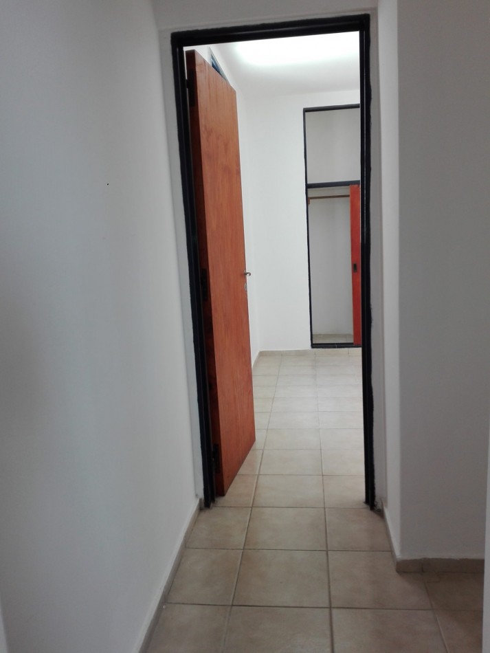 B° VILLA ADELA: ALQUILO DEPTO 3 DORMITORIOS DETRAS DEL CPC RUTA 20