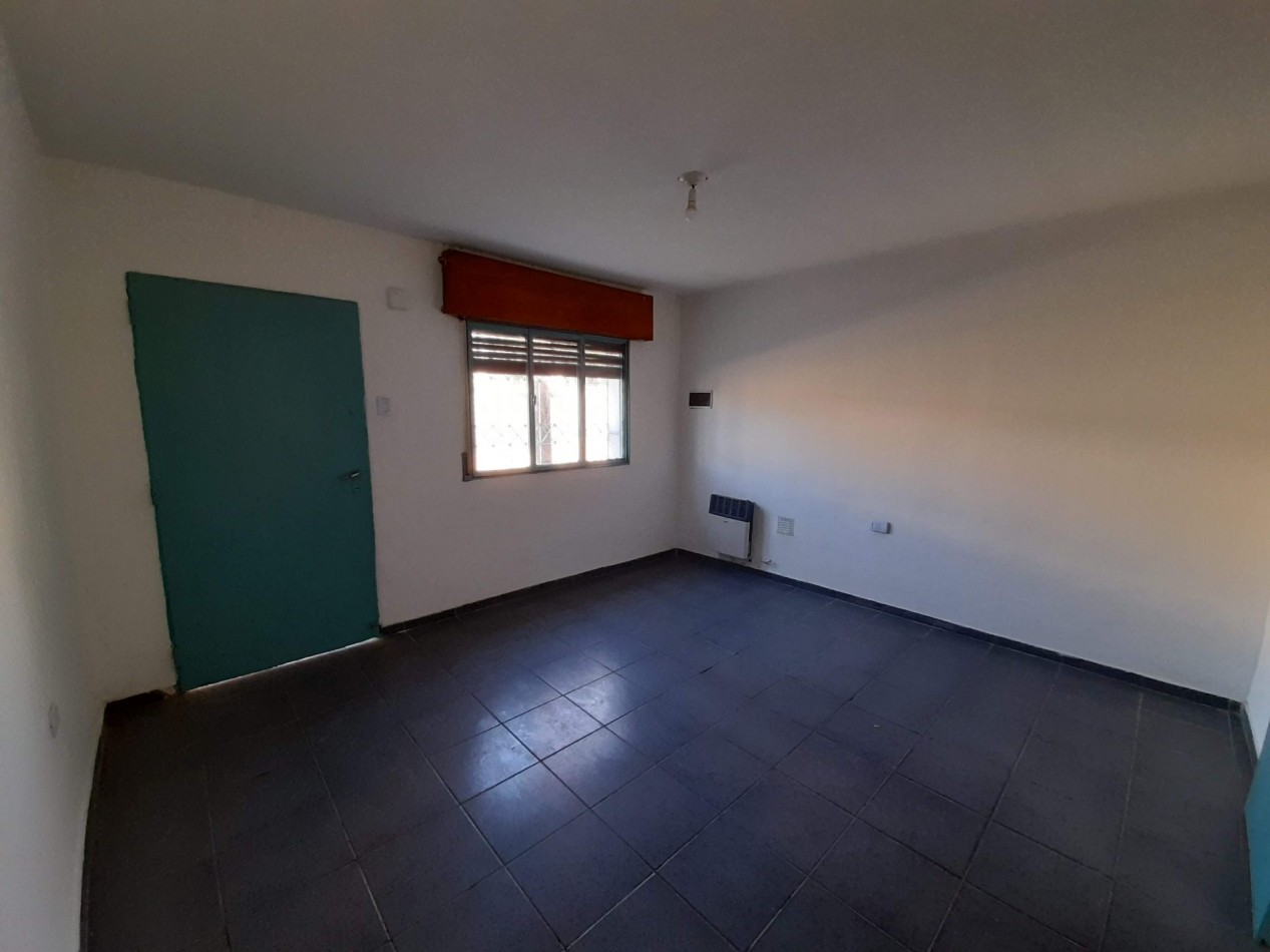 B° ESTACION FLORES: ALQUILO DEPTO DE 1 DORMITORIO (PARA UNA PERSONA SOLA)