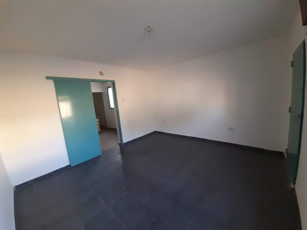 B° ESTACION FLORES: ALQUILO DEPTO DE 1 DORMITORIO (PARA UNA PERSONA SOLA)