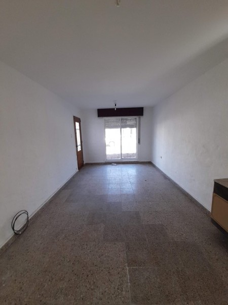 B° ROSEDAL: ALQUILO CASA DE 3 DORMITORIOS CON GARAJE