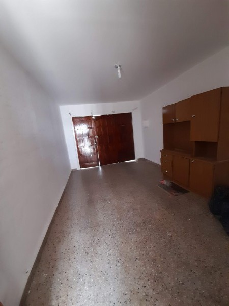 B° ROSEDAL: ALQUILO CASA DE 3 DORMITORIOS CON GARAJE