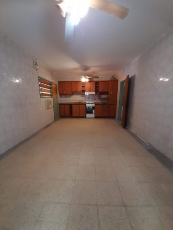 Bo COLINAS V. SARSFIELD: ALQUILO HERMOSA CASA DE 3 DORMITORIOS, CON DEPTO INTERNO DE 1 DORMITORIO (IDEAL GERIATRICO O CONSULTORIOS)