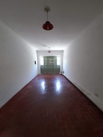 Bo COLINAS V. SARSFIELD: ALQUILO HERMOSA CASA DE 3 DORMITORIOS, CON DEPTO INTERNO DE 1 DORMITORIO (IDEAL GERIATRICO O CONSULTORIOS)