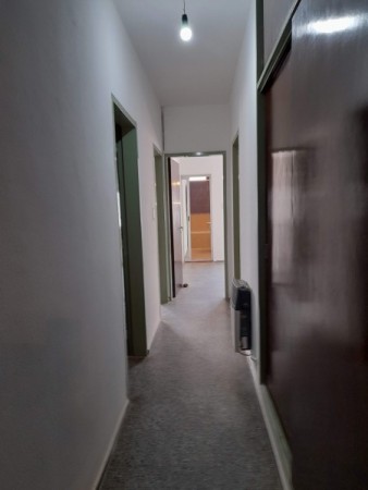 Bo COLINAS V. SARSFIELD: ALQUILO HERMOSA CASA DE 3 DORMITORIOS, CON DEPTO INTERNO DE 1 DORMITORIO (IDEAL GERIATRICO O CONSULTORIOS)