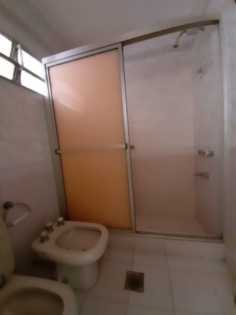 Bo COLINAS V. SARSFIELD: ALQUILO HERMOSA CASA DE 3 DORMITORIOS, CON DEPTO INTERNO DE 1 DORMITORIO (IDEAL GERIATRICO O CONSULTORIOS)