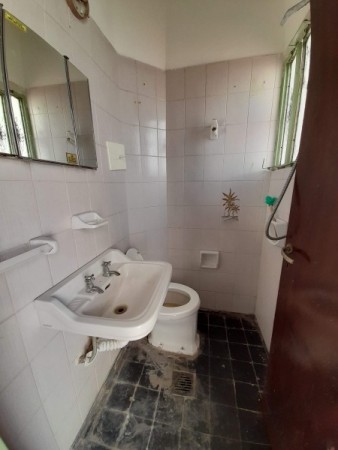 Bo COLINAS V. SARSFIELD: ALQUILO HERMOSA CASA DE 3 DORMITORIOS, CON DEPTO INTERNO DE 1 DORMITORIO (IDEAL GERIATRICO O CONSULTORIOS)