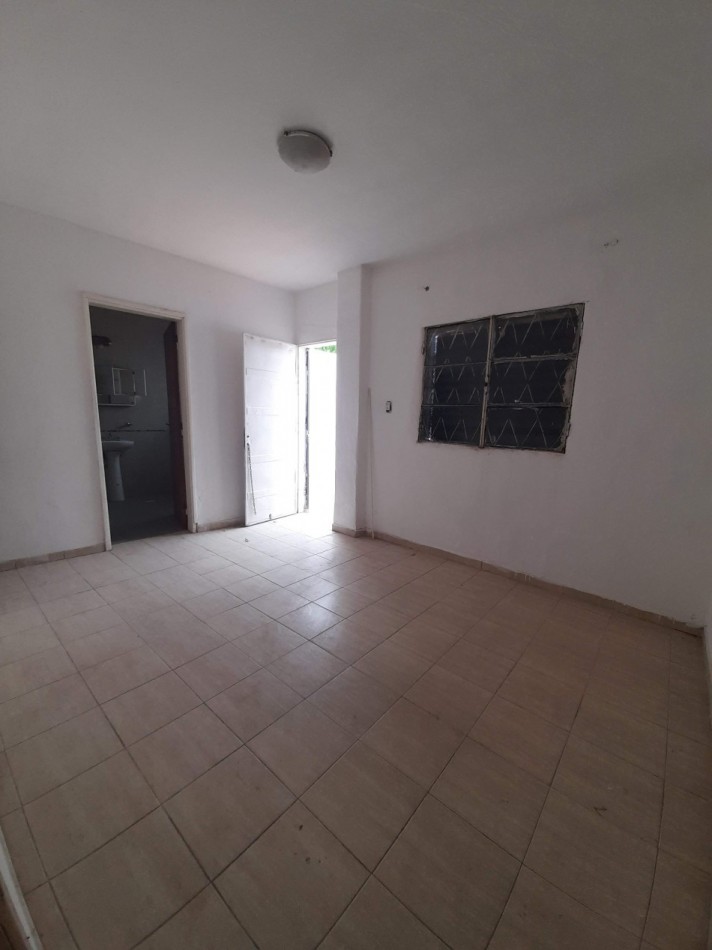 B° VILLA ADELA : ALQUILO DEPTO INTERNO DE 1 DORMITORIO (SIN GAS NATURAL)