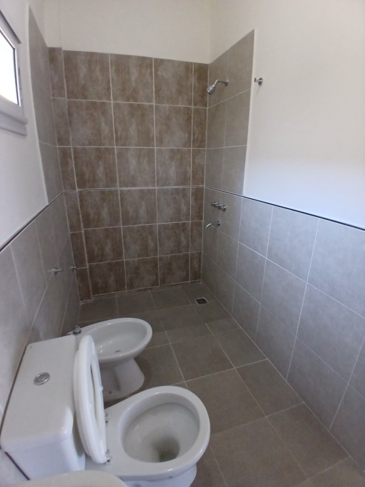 B° ALTO ALBERDI: ALQUILO AMPLIO DEPARTAMENTO DE 1 DORMITORIO "A ESTRENAR"