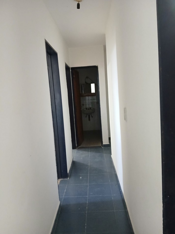 B° VILLA ADELA: ALQUILO DEPTO SENCILLO DE 3 DORMITORIOS DETRAS DEL CPC RUTA 20